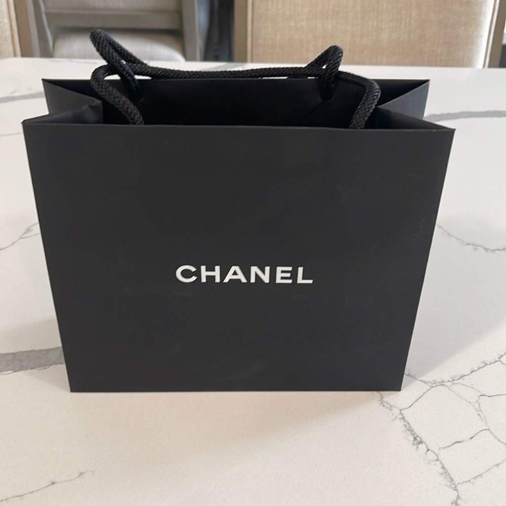 Small Chanel shopping bag (empty)